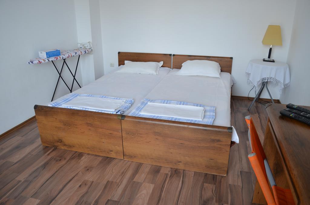 Art Apartments - Pomorie Luaran gambar